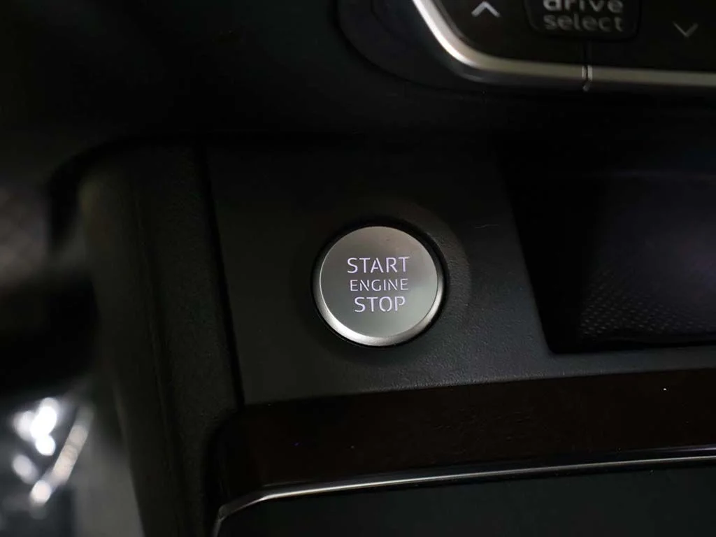 Used 2020 Brilliant Black Audi 45 Premium image 41