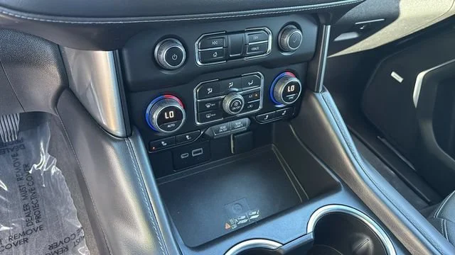 Used 2023 Summit White Chevrolet Z71 image 32