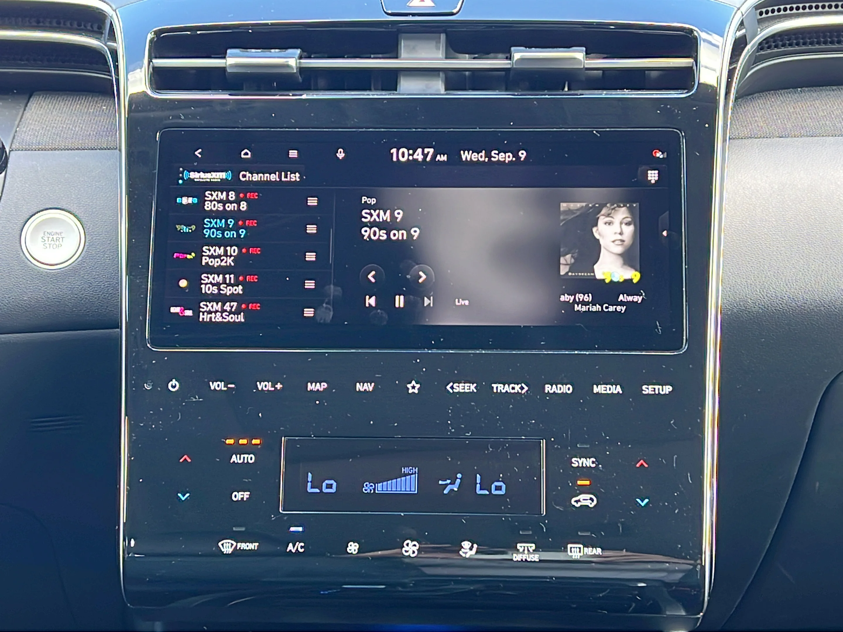 Used 2024 Hampton Gray Hyundai SEL image 17