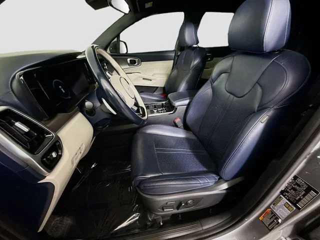 Used 2022 Gray Kia SX Prestige image 21