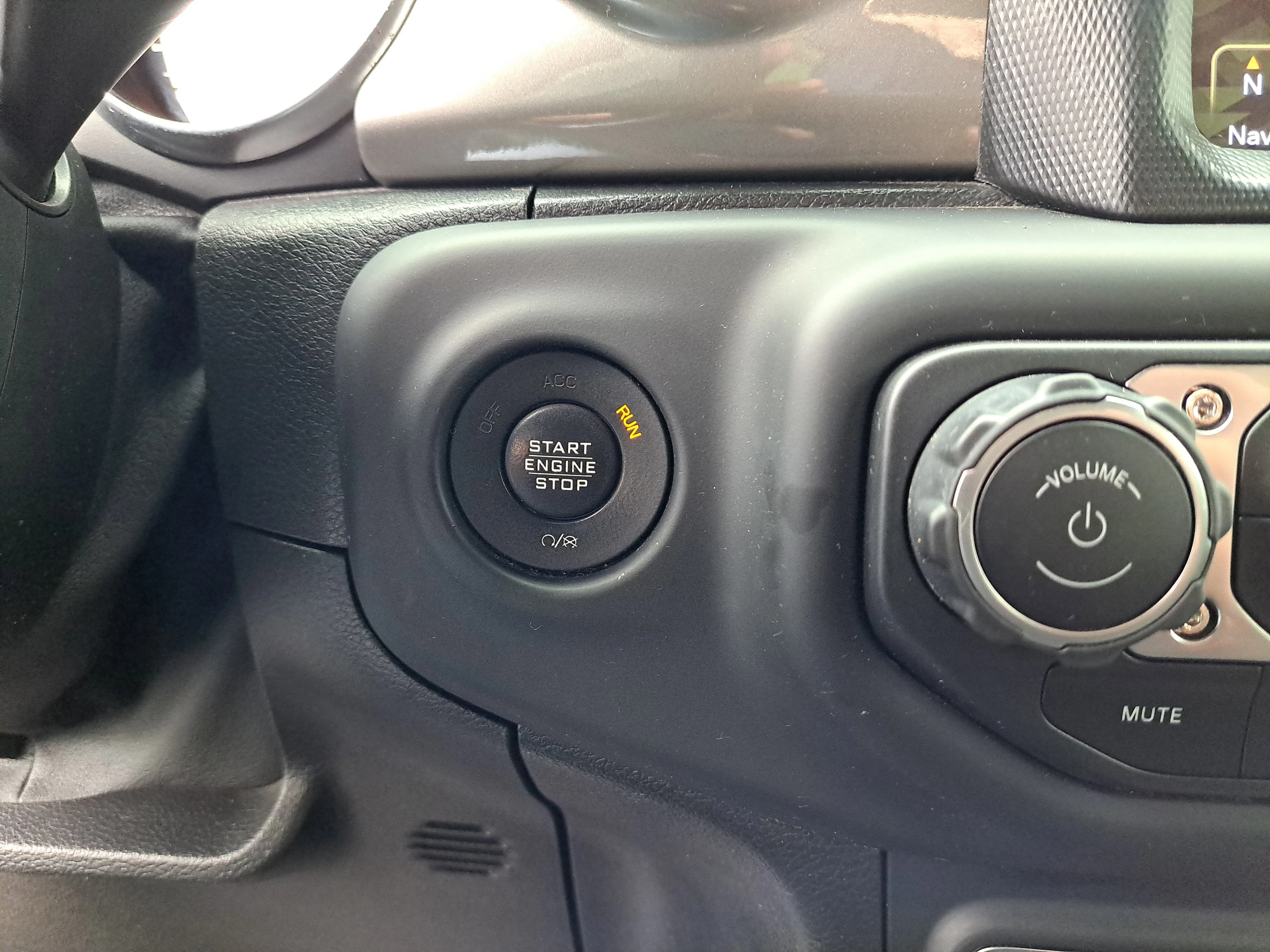2018 Jeep All-New Wrangler Unlimited Sahara - Photo 16