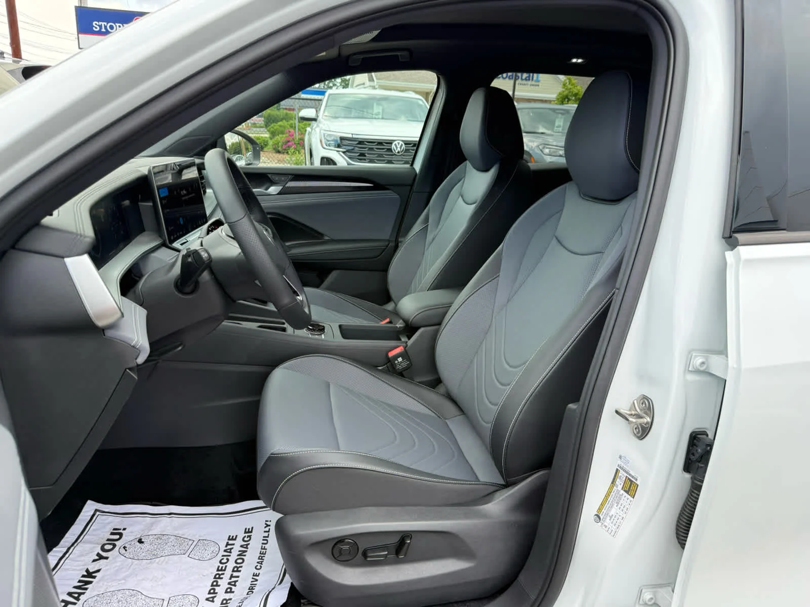 New 2026 Opal White Pearl Volkswagen SE R-Line Black image 16
