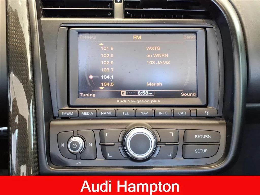 Used 2011 Phantom Black Pearl Audi 5.2L image 13