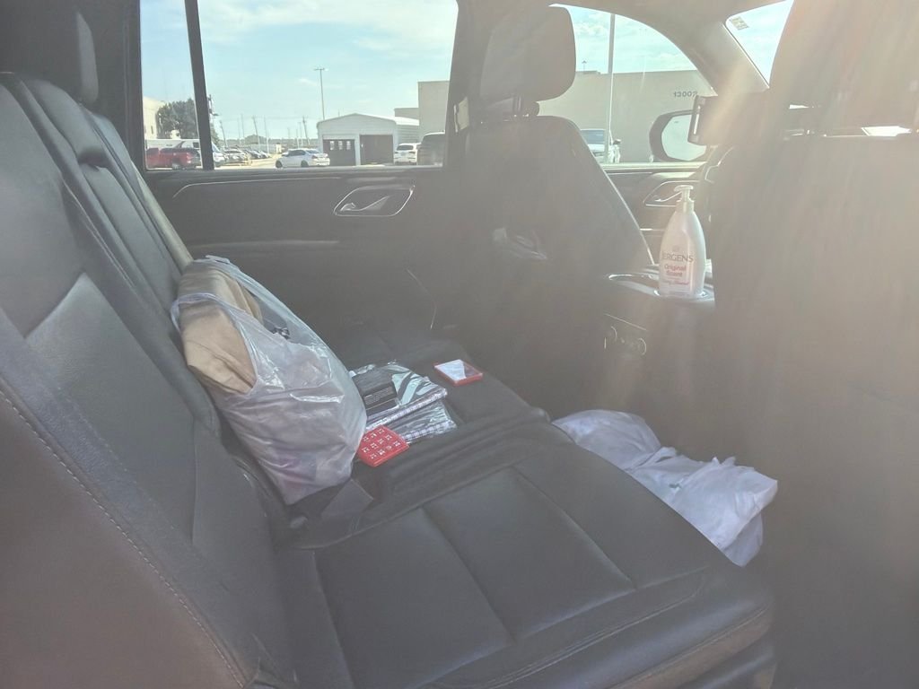 Used 2022 Beige Chevrolet Z71 image 9