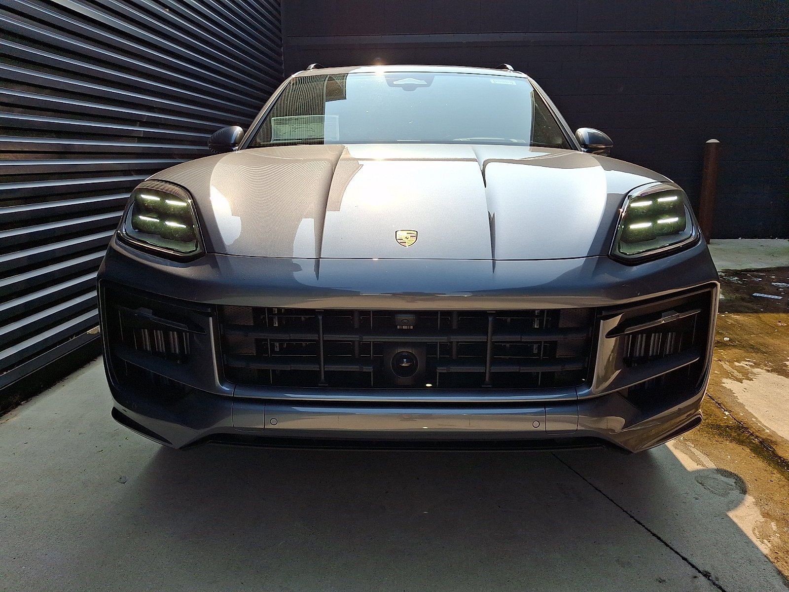 New 2026 Vanadium Grey Metallic Porsche S image 6
