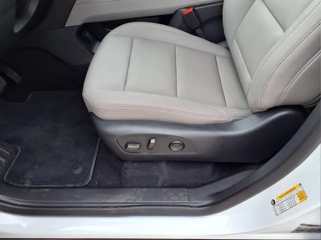 2026 GMC Acadia Elevation - Photo 22