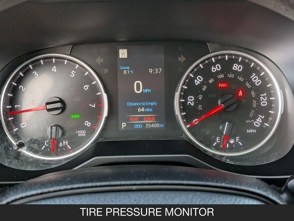 Used 2022 Gray Toyota XLE image 20