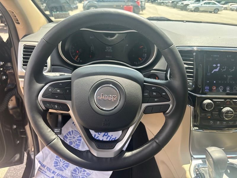 Used 2020 Red Jeep Limited image 32