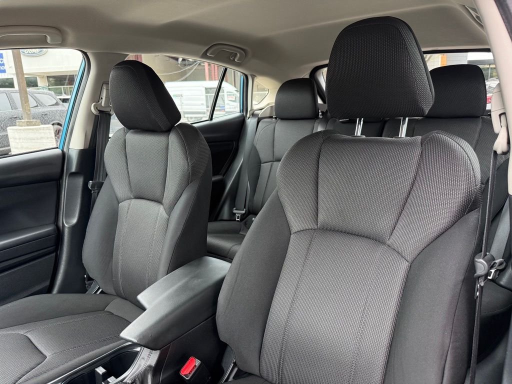 Used 2019 Blue Subaru 2.0i image 19