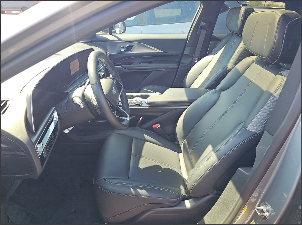 Used 2024 Argent Silver Metallic Cadillac Tech image 5
