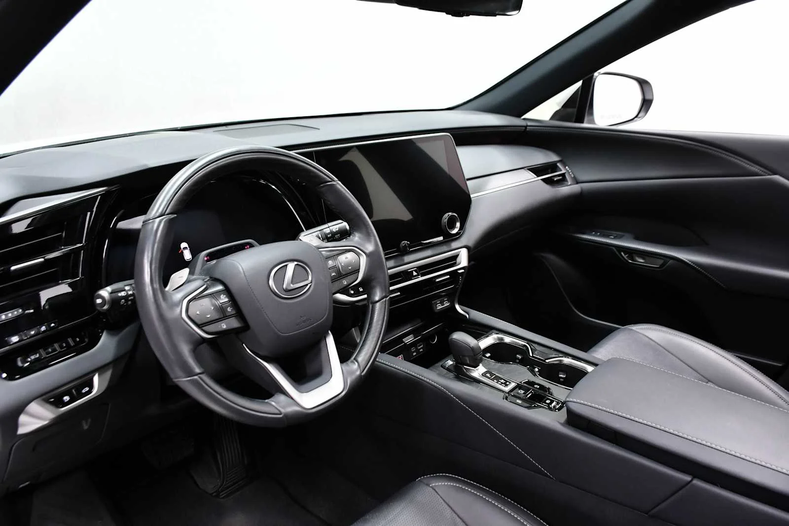 Used 2024 Eminent White Pearl Lexus Premium Plus image 14
