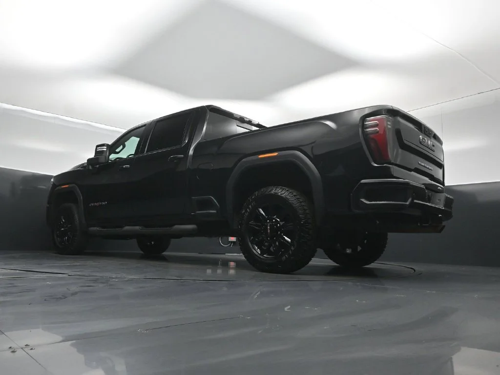 Used 2024 Black GMC AT4 image 44