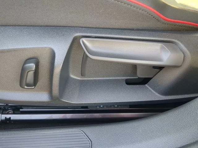 2026 Volkswagen Golf GTI SE - Photo 19