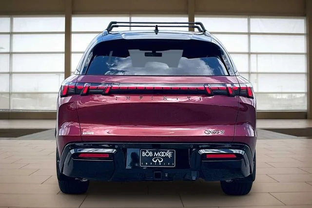 New 2027 Red INFINITI SPORT image 4