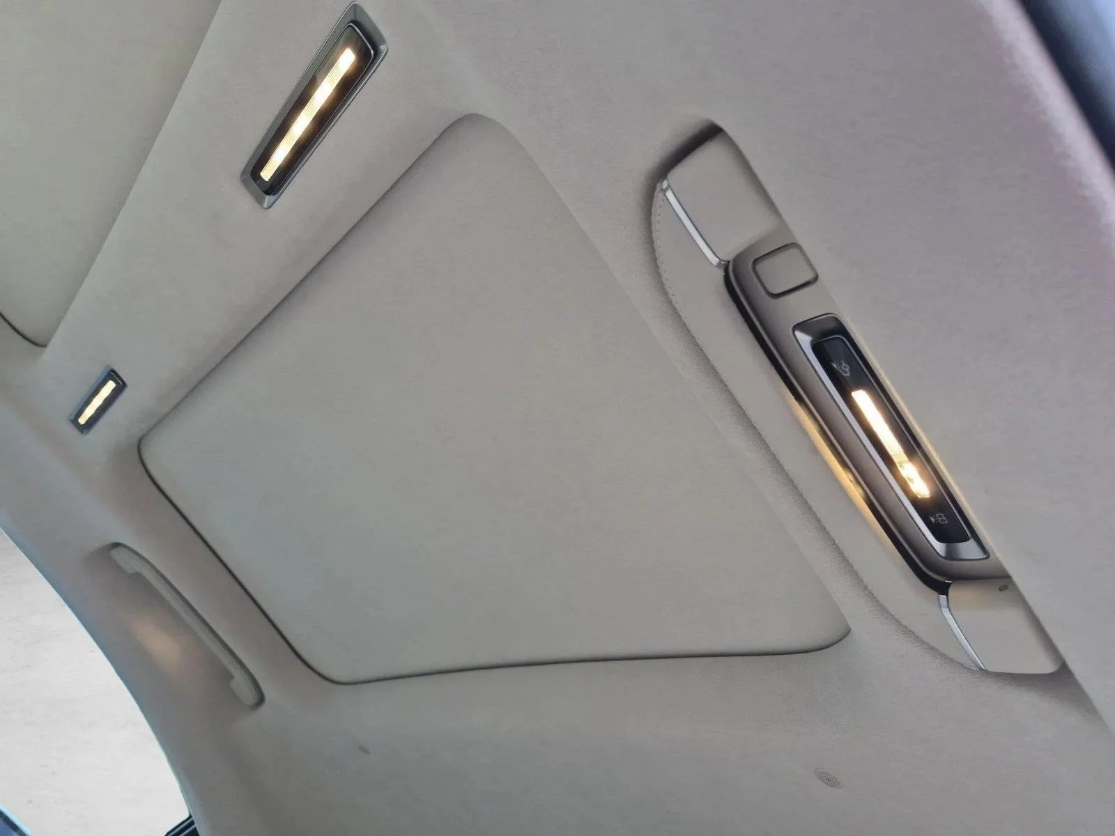 Used 2022 Cirrus Silver Mercedes-Benz S 580 image 20