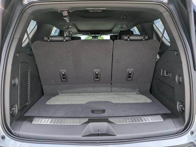 2026 GMC Yukon AT4 - Photo 13
