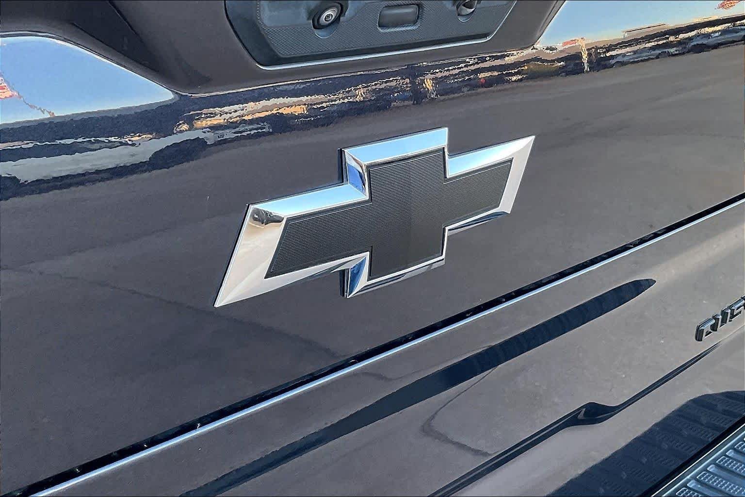 Used 2024 Dark Ash Metallic Chevrolet Custom Trail Boss image 30