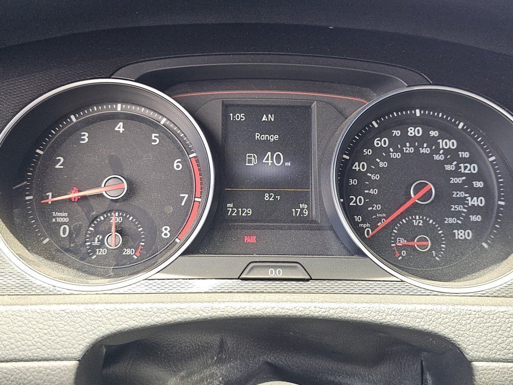 Used 2016 Tornado Red Volkswagen S image 29