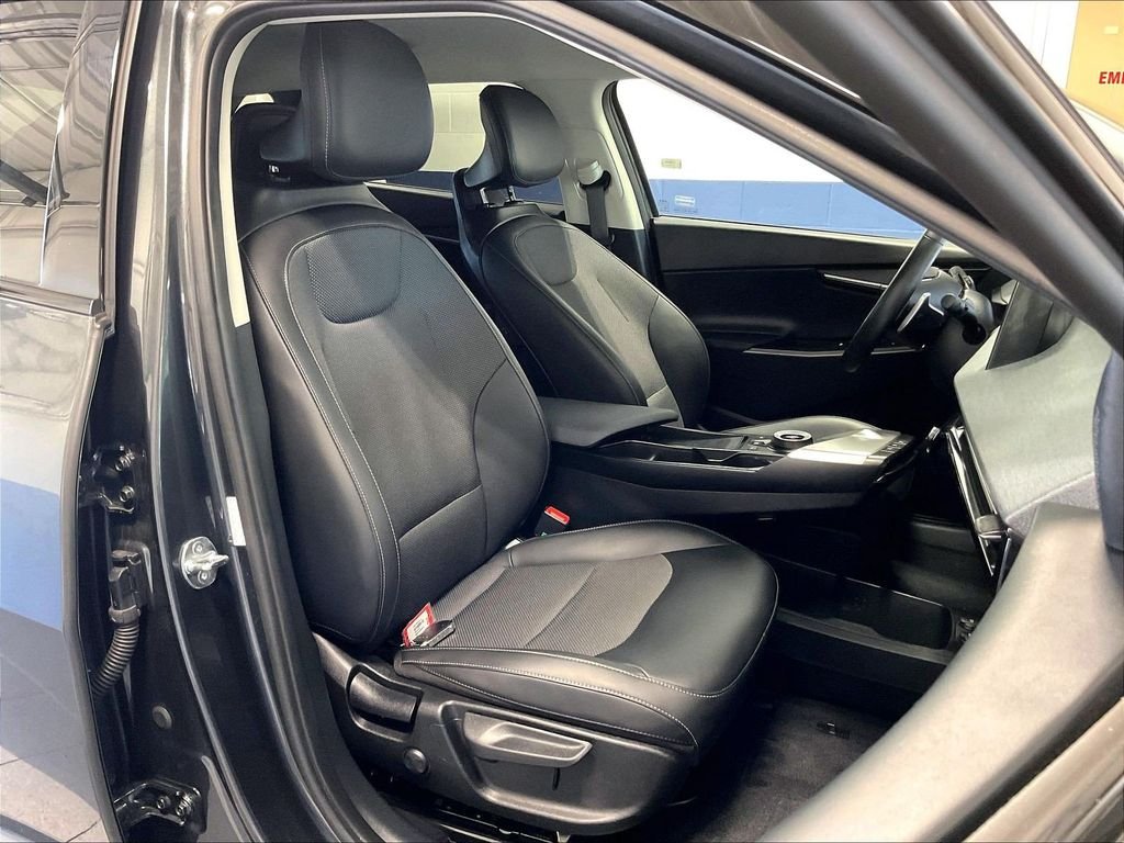 Used 2024 Gray Kia Light image 11