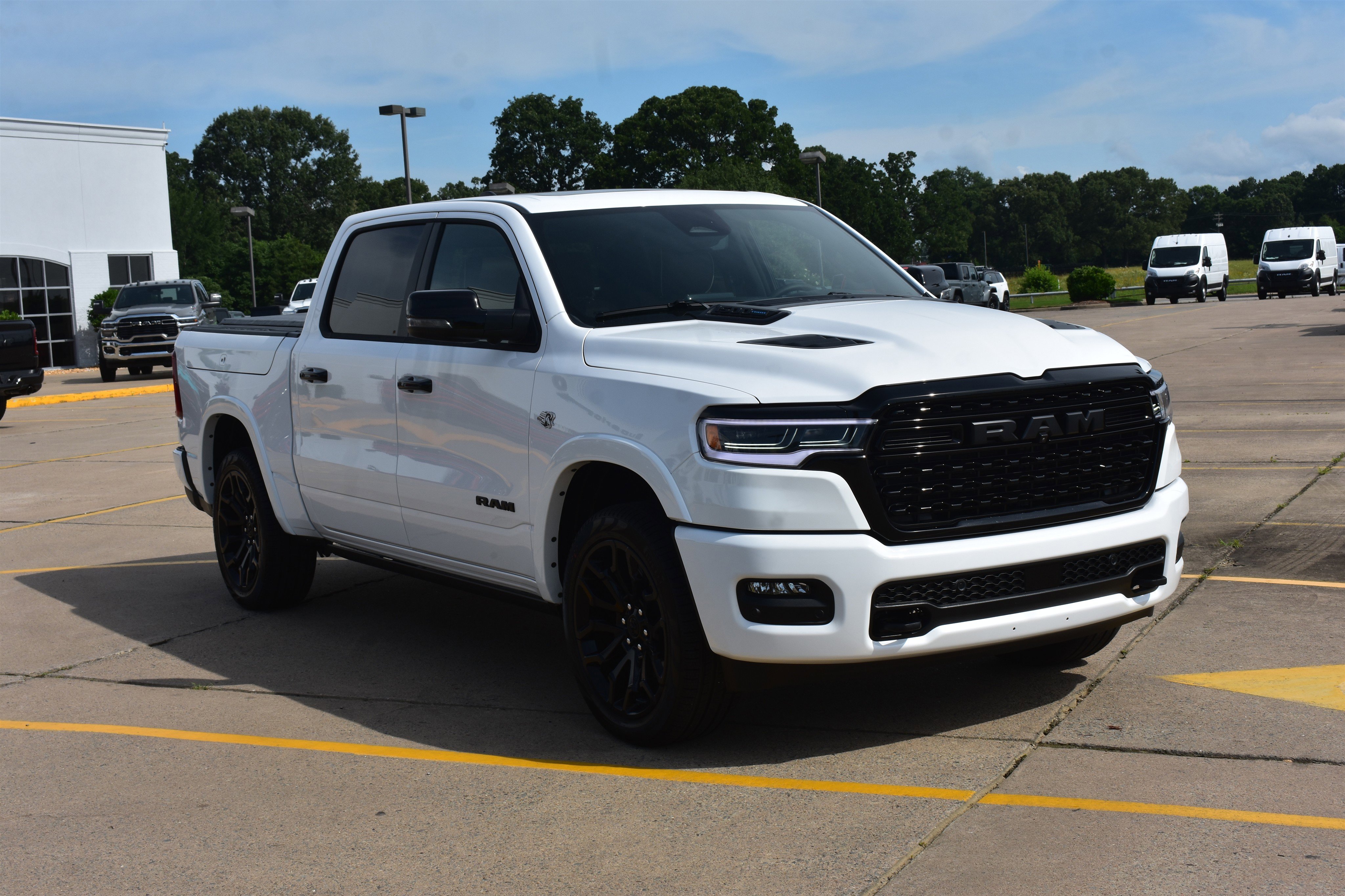 New 2026 Bright White Clear-Coat Exterior Paint RAM Limited image 3