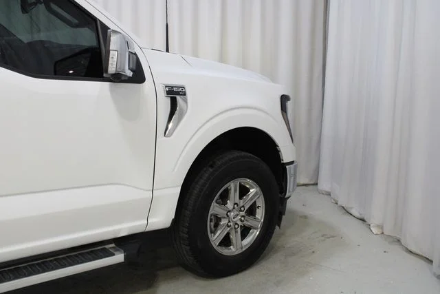 Used 2024 White Ford XLT image 28