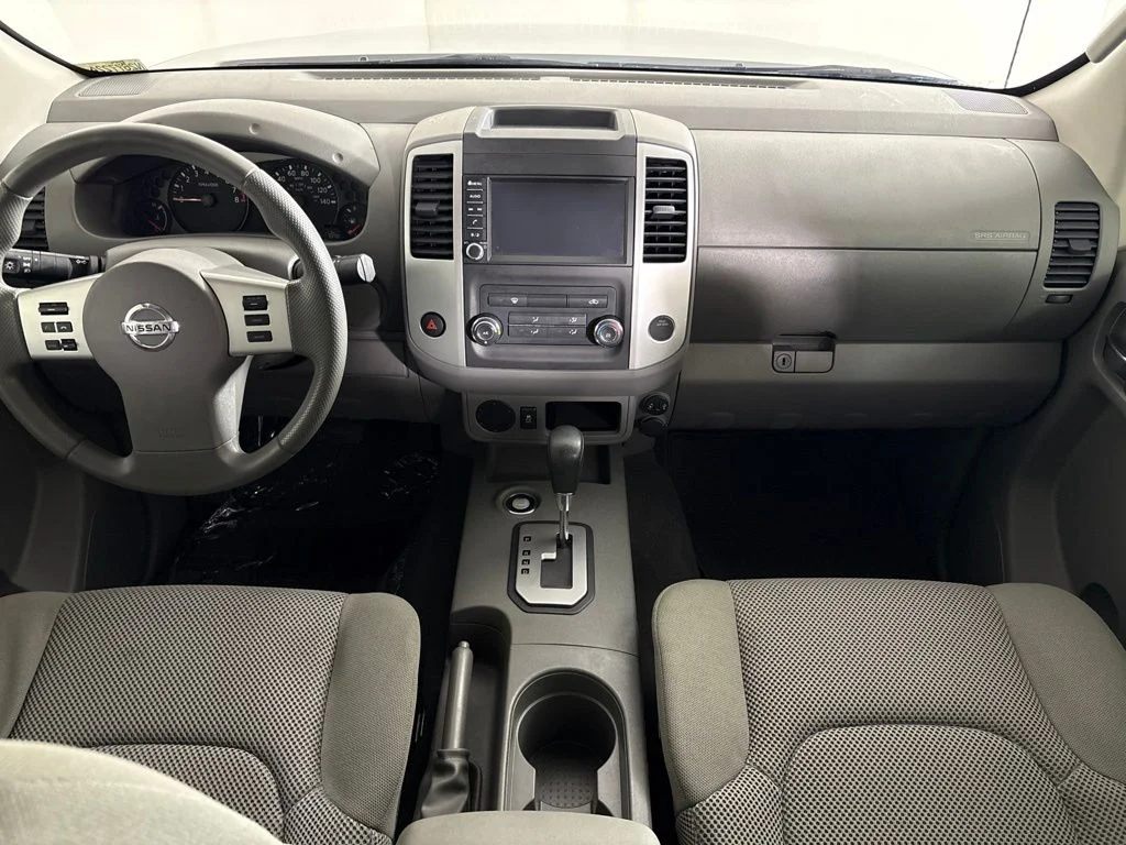 Used 2021 Gray Nissan SV image 12