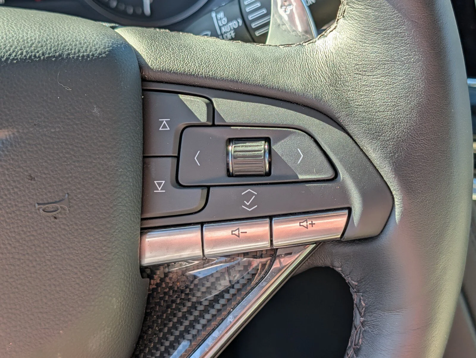 2023 Cadillac XT6 Sport - Photo 39