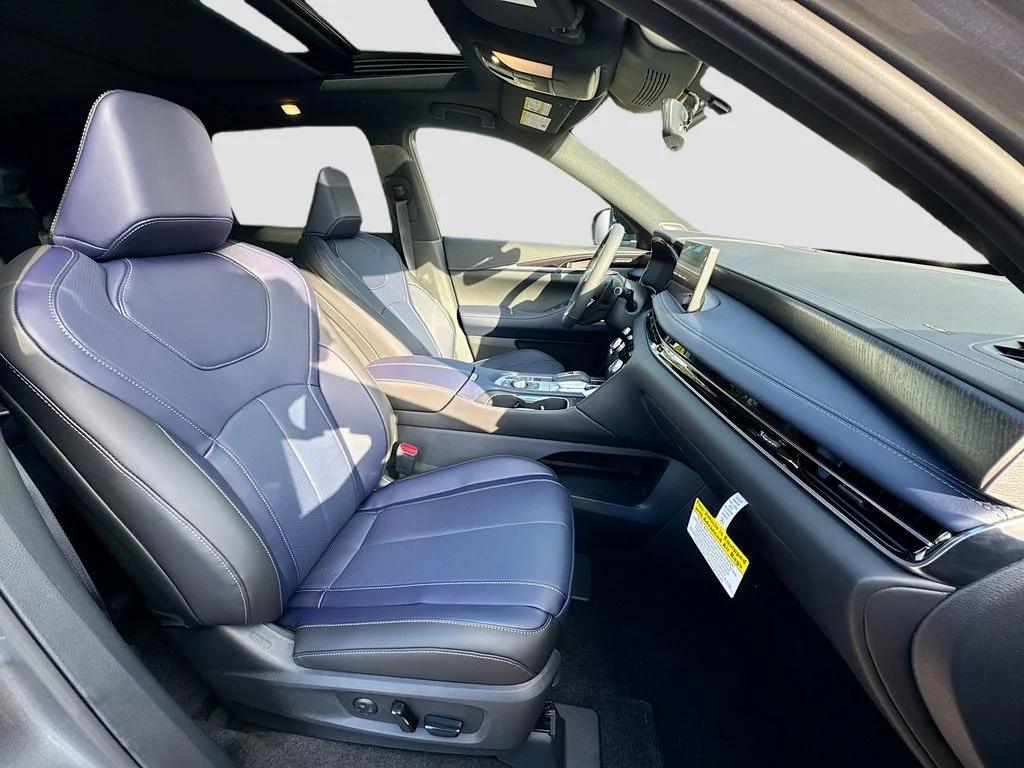 Certified Used 2026 Gray INFINITI SPORT image 32