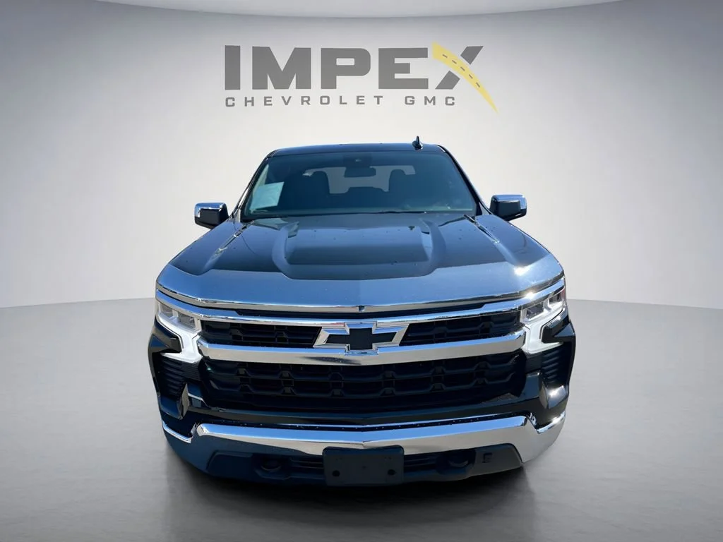 Used 2024 Black Chevrolet LT image 8