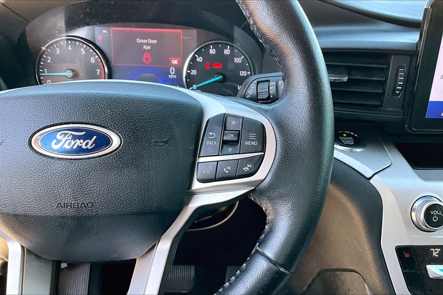 Used 2021 Star White Metallic Tri-Coat Ford XLT image 23