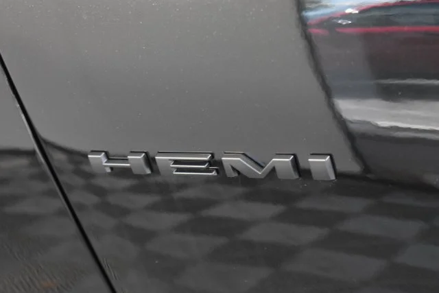 New 2026 Diamond Black Clear-Coat Exterior Paint Dodge GT Plus HEMI V8 image 12