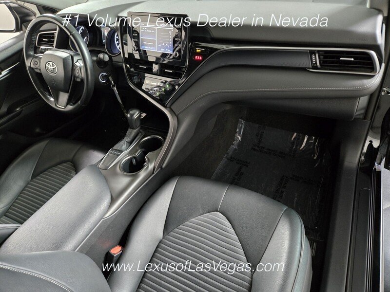 Used 2022 Midnight Black Metallic Toyota SE image 23