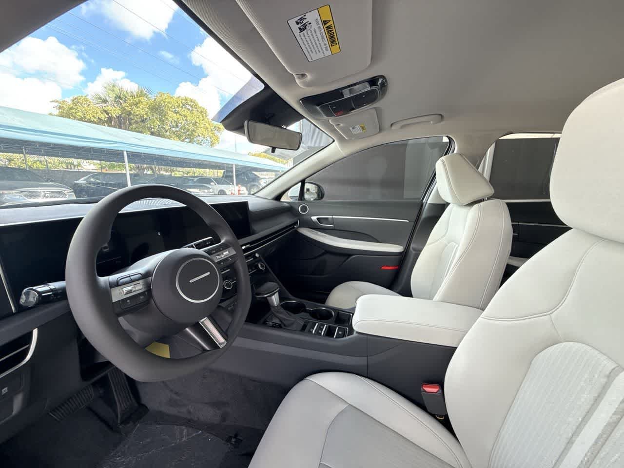 New 2026 Serenity White Hyundai SE image 13