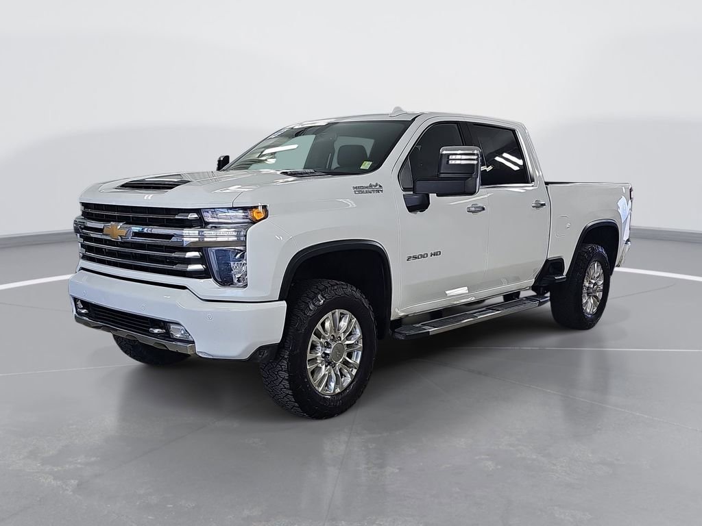 Used 2022 Summit White Chevrolet High Country image 9