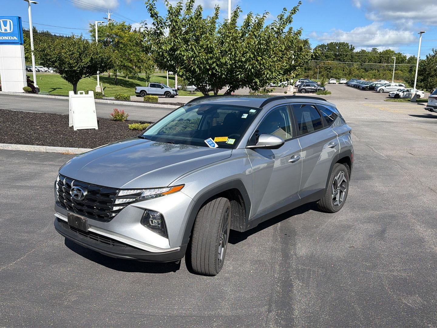 Used 2024 Shimmering Silver Hyundai SEL image 3