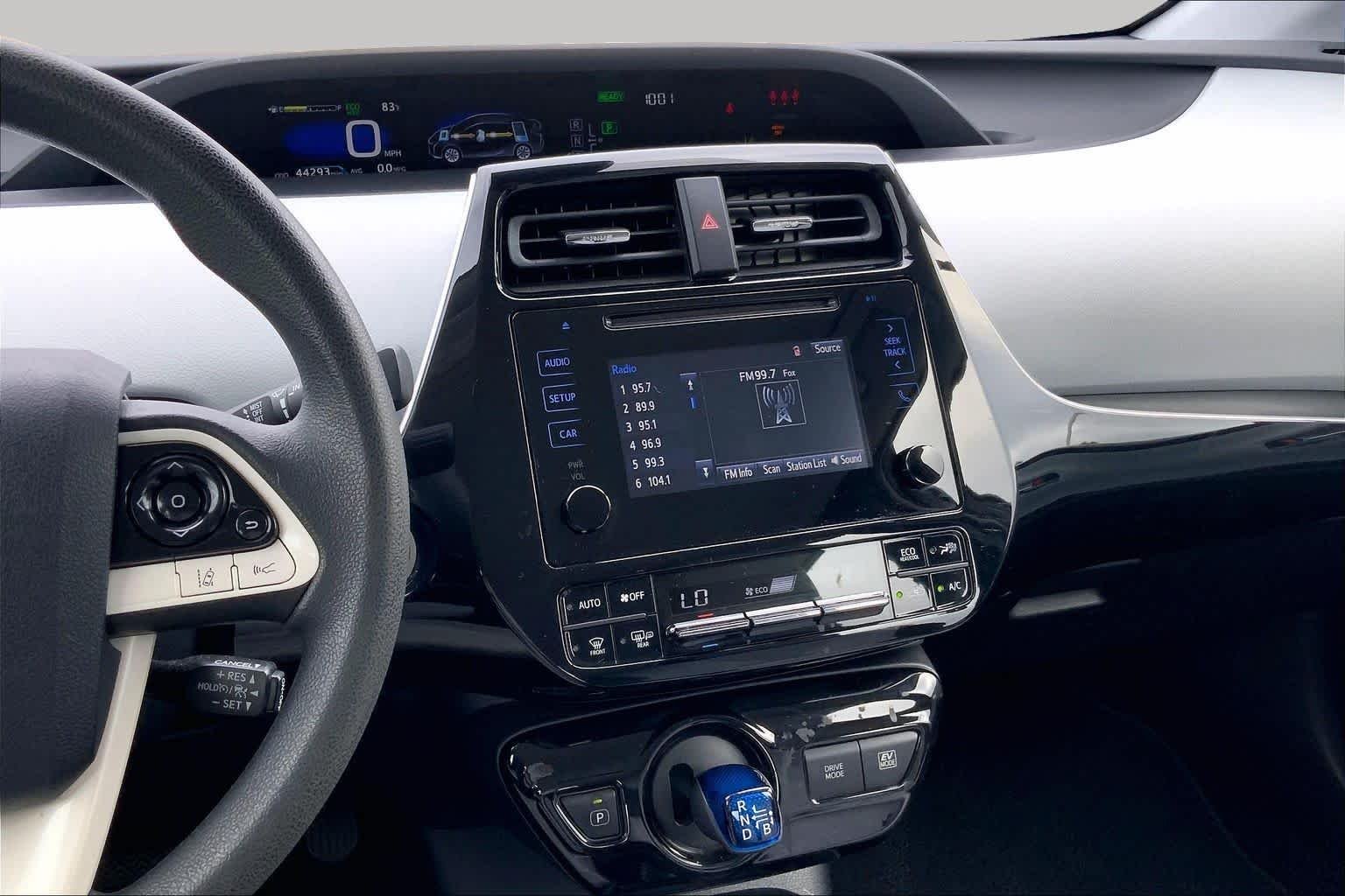 Pre-Owned 2017 Toyota Prius One