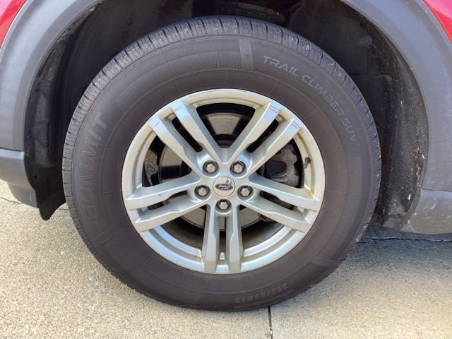 Used 2020 Red Metallic Ford XLT image 6