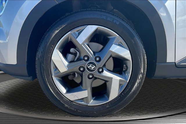 2025 Hyundai Venue SEL - Photo 35