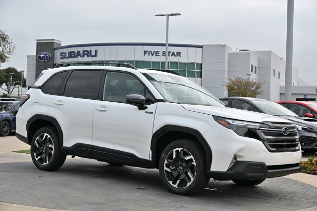 2026 Subaru FORESTER Premium Hybrid