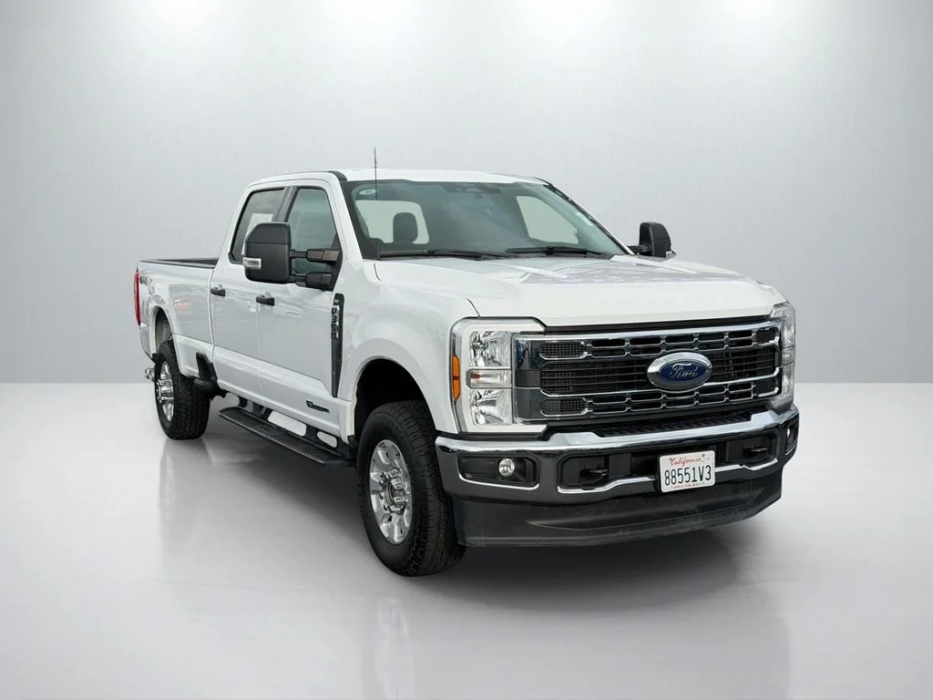 2024 Ford F-350 XLT 4x4 Crew Cab 8' Box SRW's photo