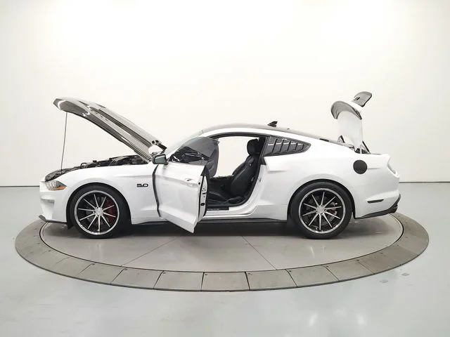 Used 2021 White Ford GT image 13
