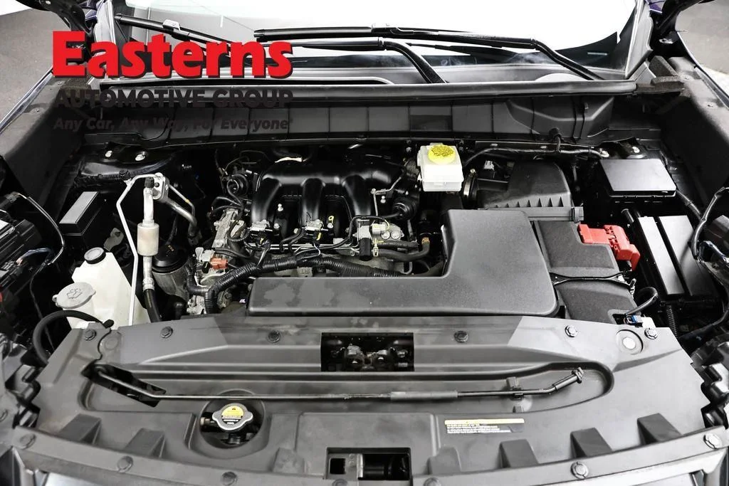 Used 2023 Blue Nissan SV image 9