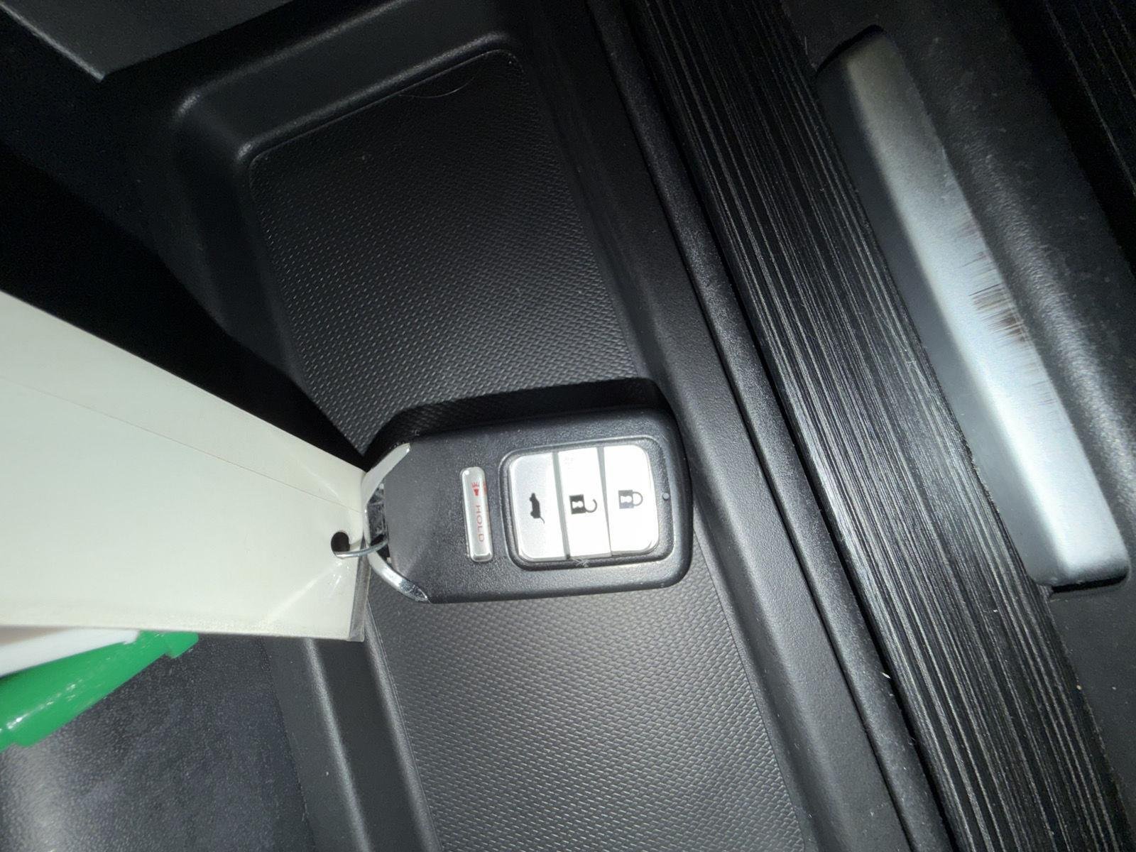 Used 2019  Honda EX-L image 36