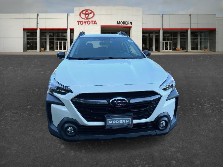Used 2025 Crystal White Pearl Subaru Premium image 2