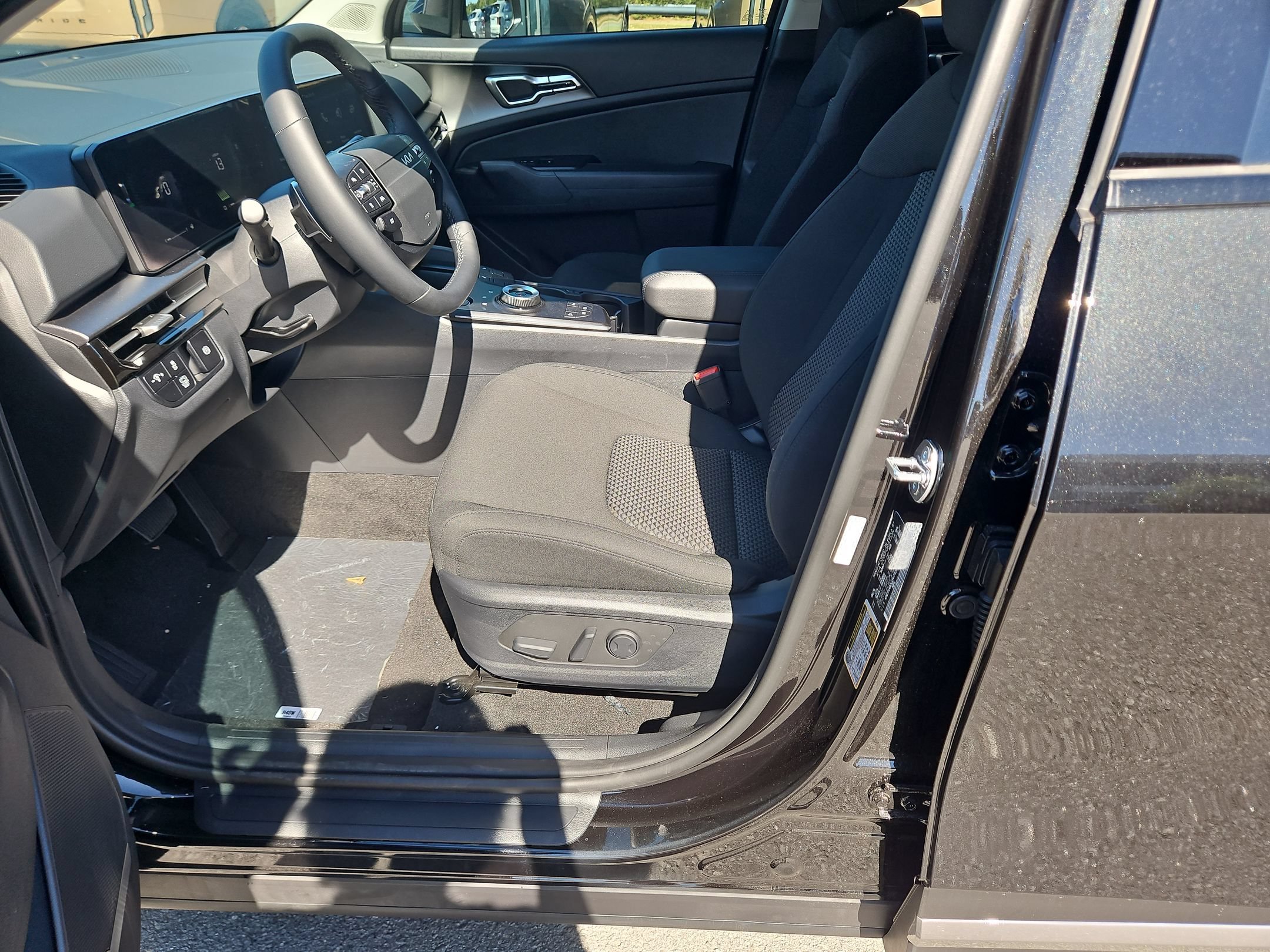 New 2027 Fusion Black Kia S image 19