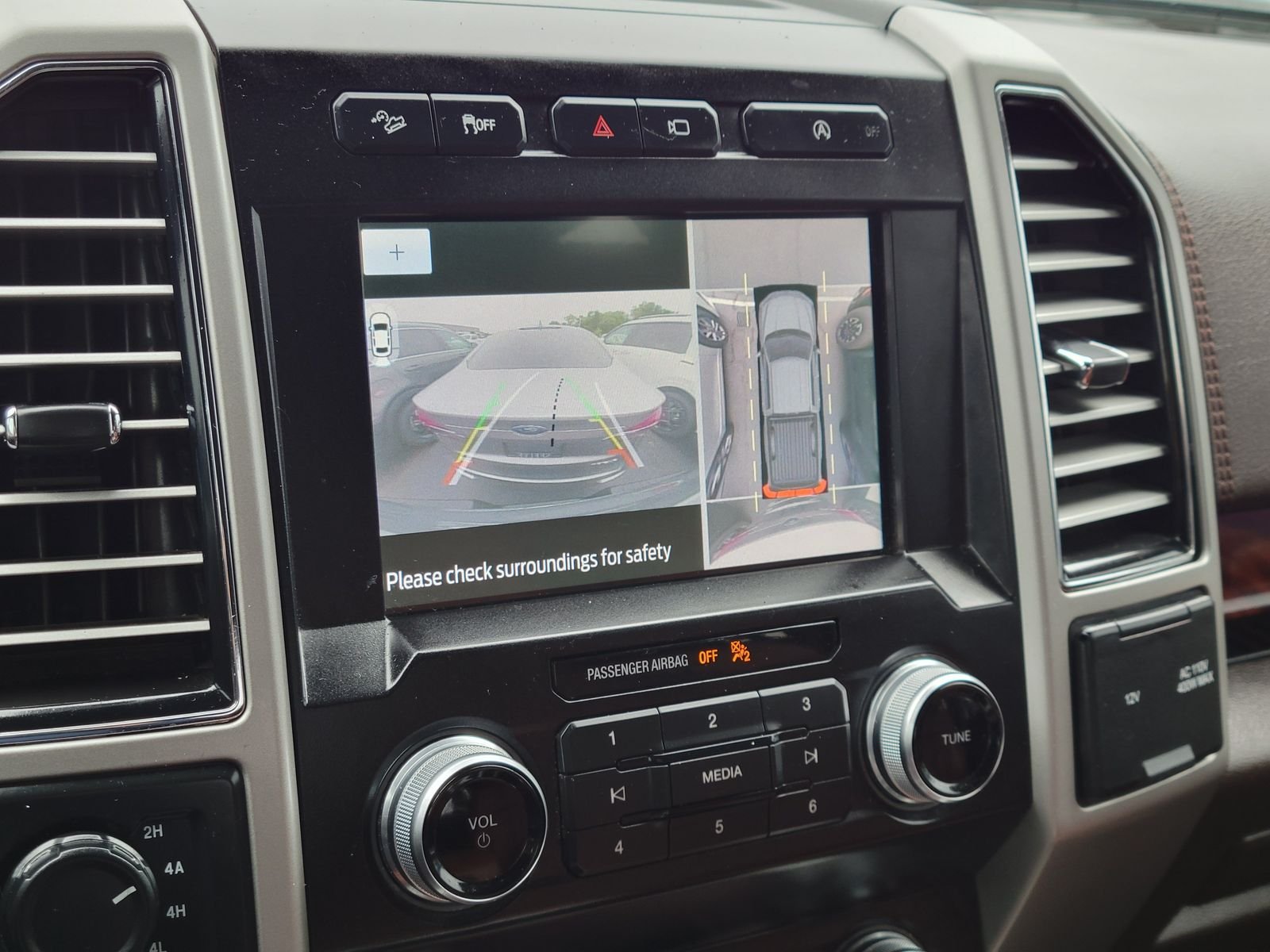 Certified Used 2020  Ford King Ranch image 19