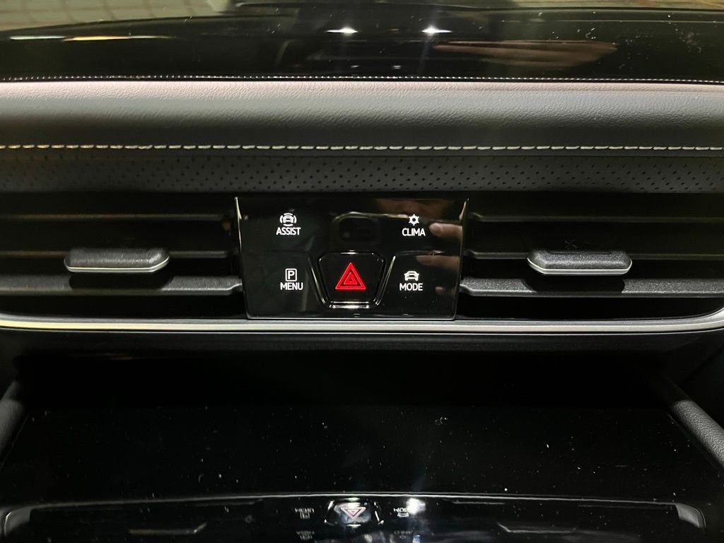 New 2026 White/off-white Volkswagen 2.0T SEL Premium R-Line image 15