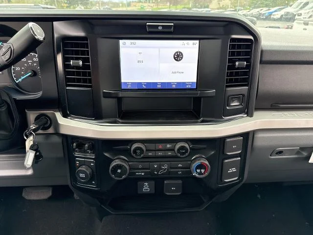 2025 Ford F-250 Super Duty XLT - Photo 38