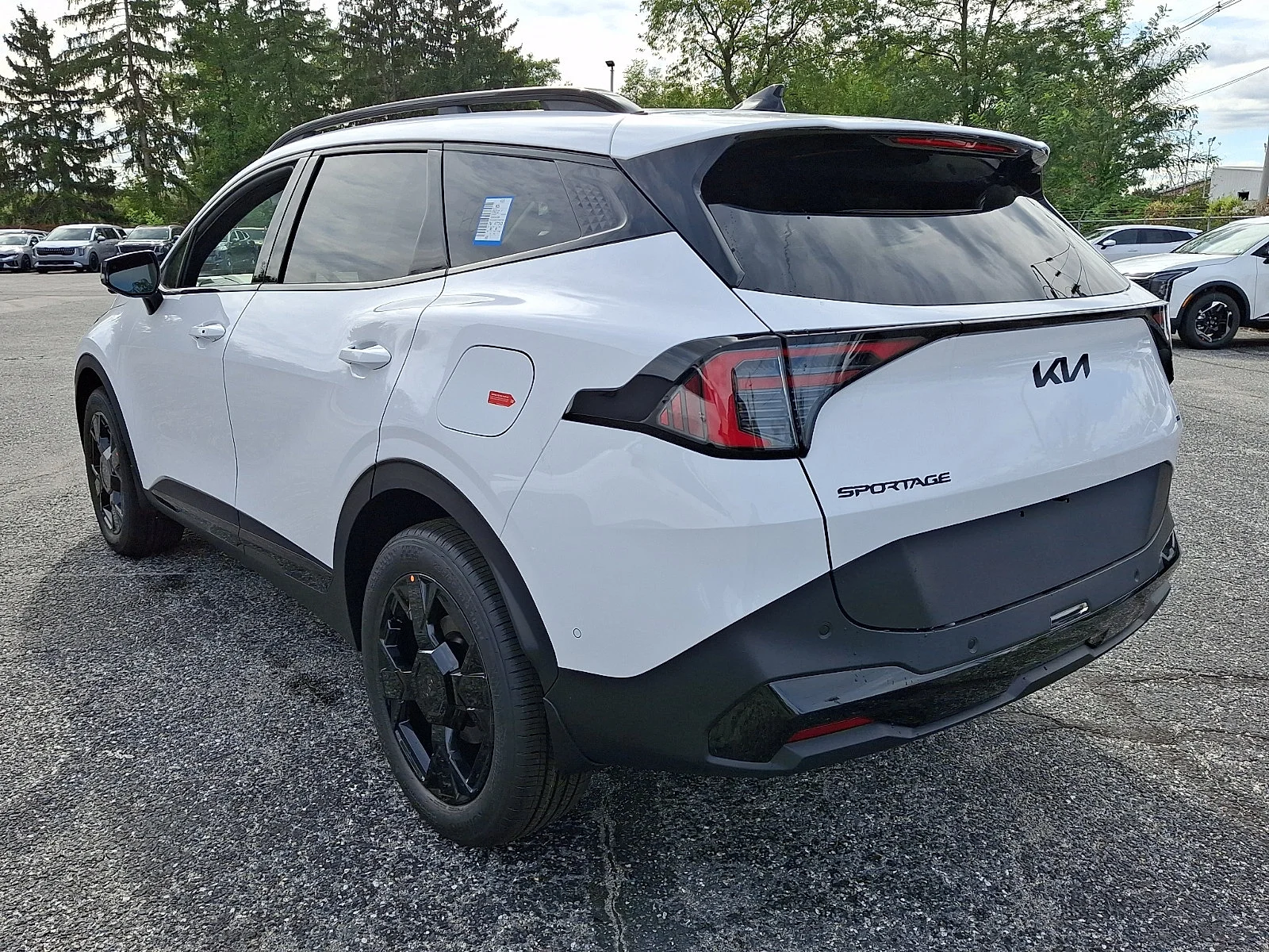 New 2027 White Kia X-Line image 5