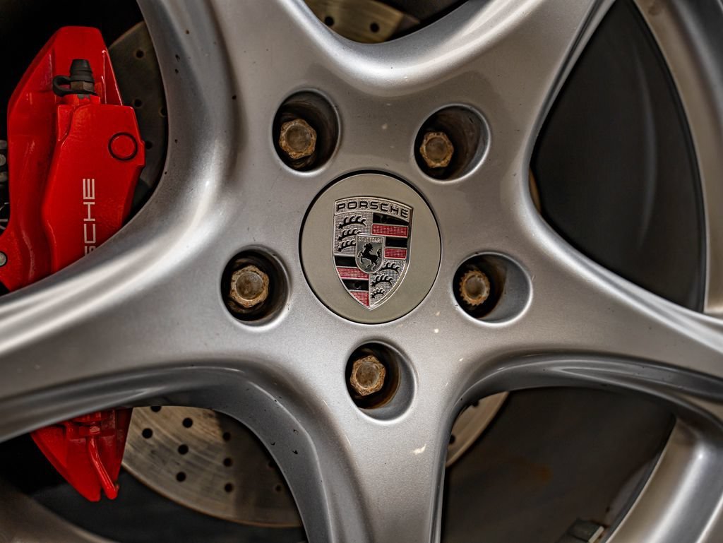 Used 2009 Guards Red Porsche Carrera S image 16